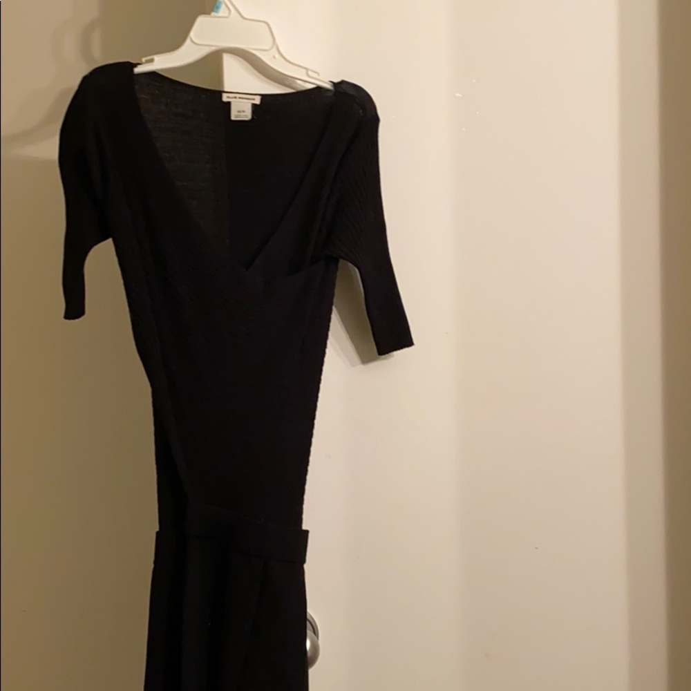Short Sleeve black Club Monaco Knit Dress